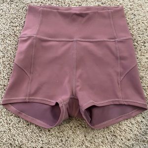 Lululemon 2in shorts